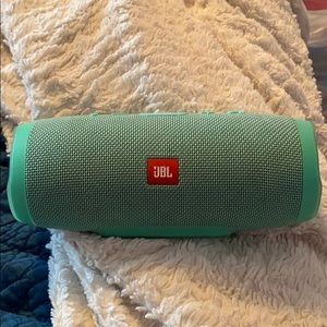 Jbl charge 3